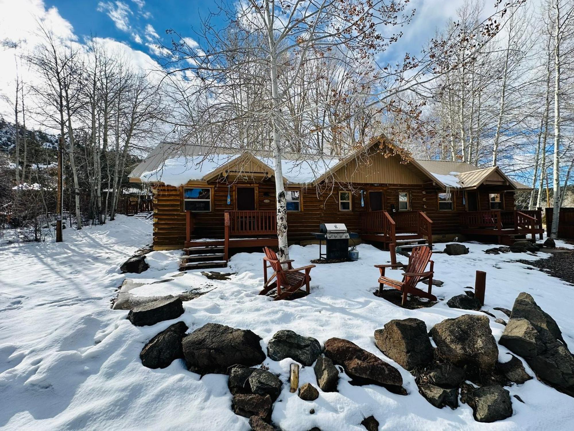 Ute Bluff Lodge, Cabins And Rv Park South Fork Eksteriør billede
