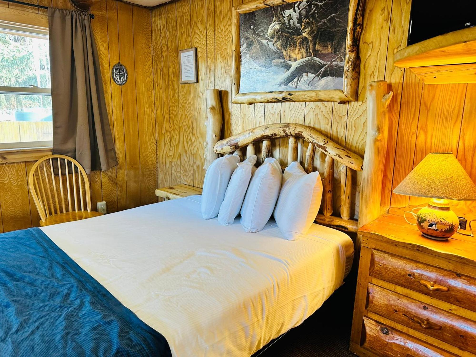 Ute Bluff Lodge, Cabins And Rv Park South Fork Eksteriør billede