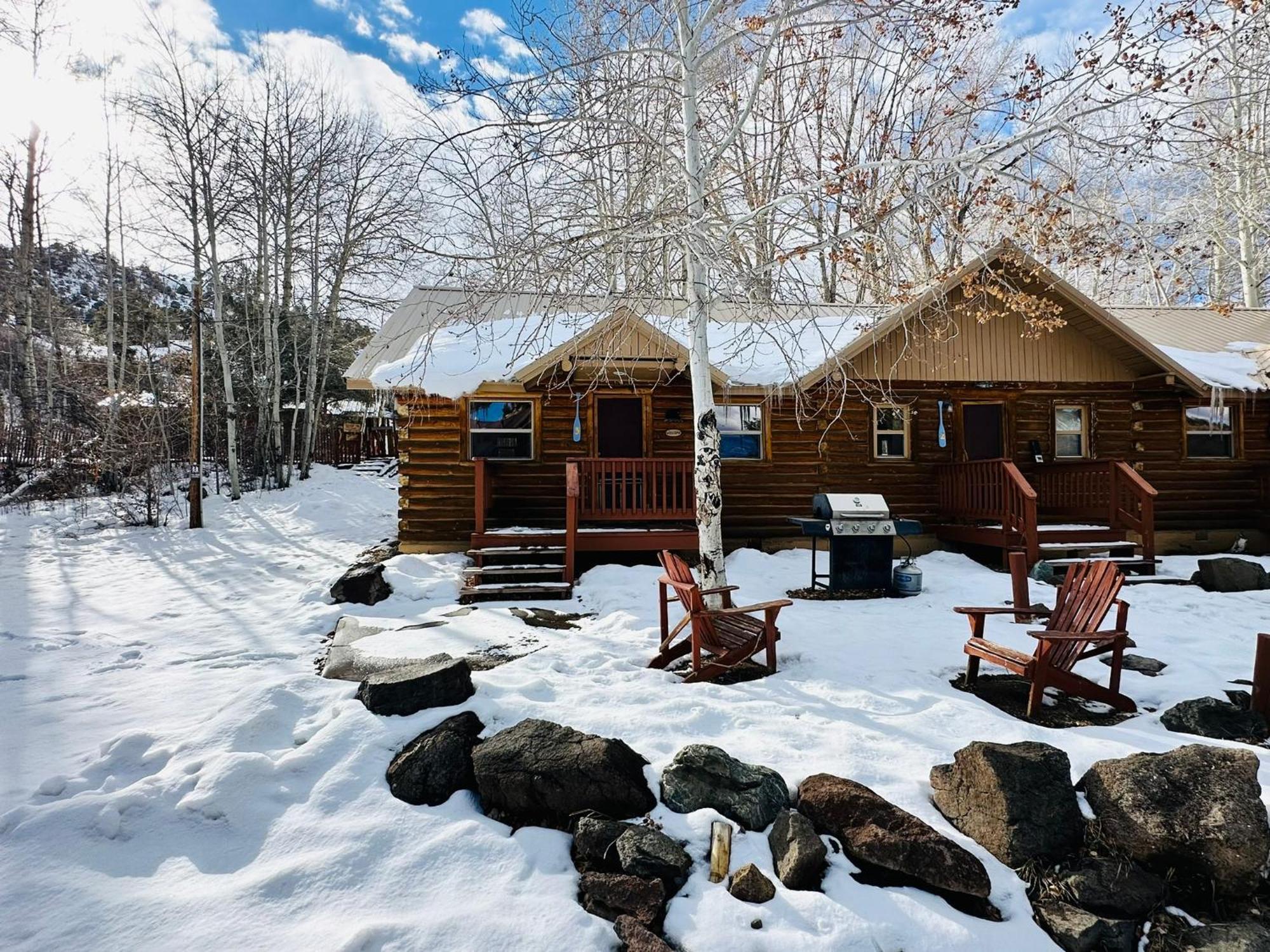 Ute Bluff Lodge, Cabins And Rv Park South Fork Eksteriør billede