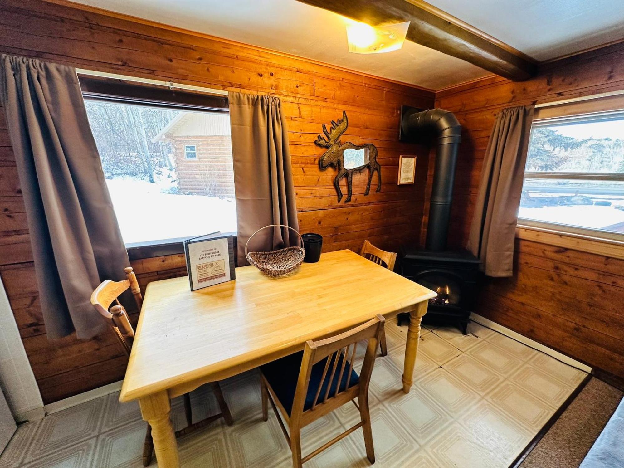 Ute Bluff Lodge, Cabins And Rv Park South Fork Eksteriør billede