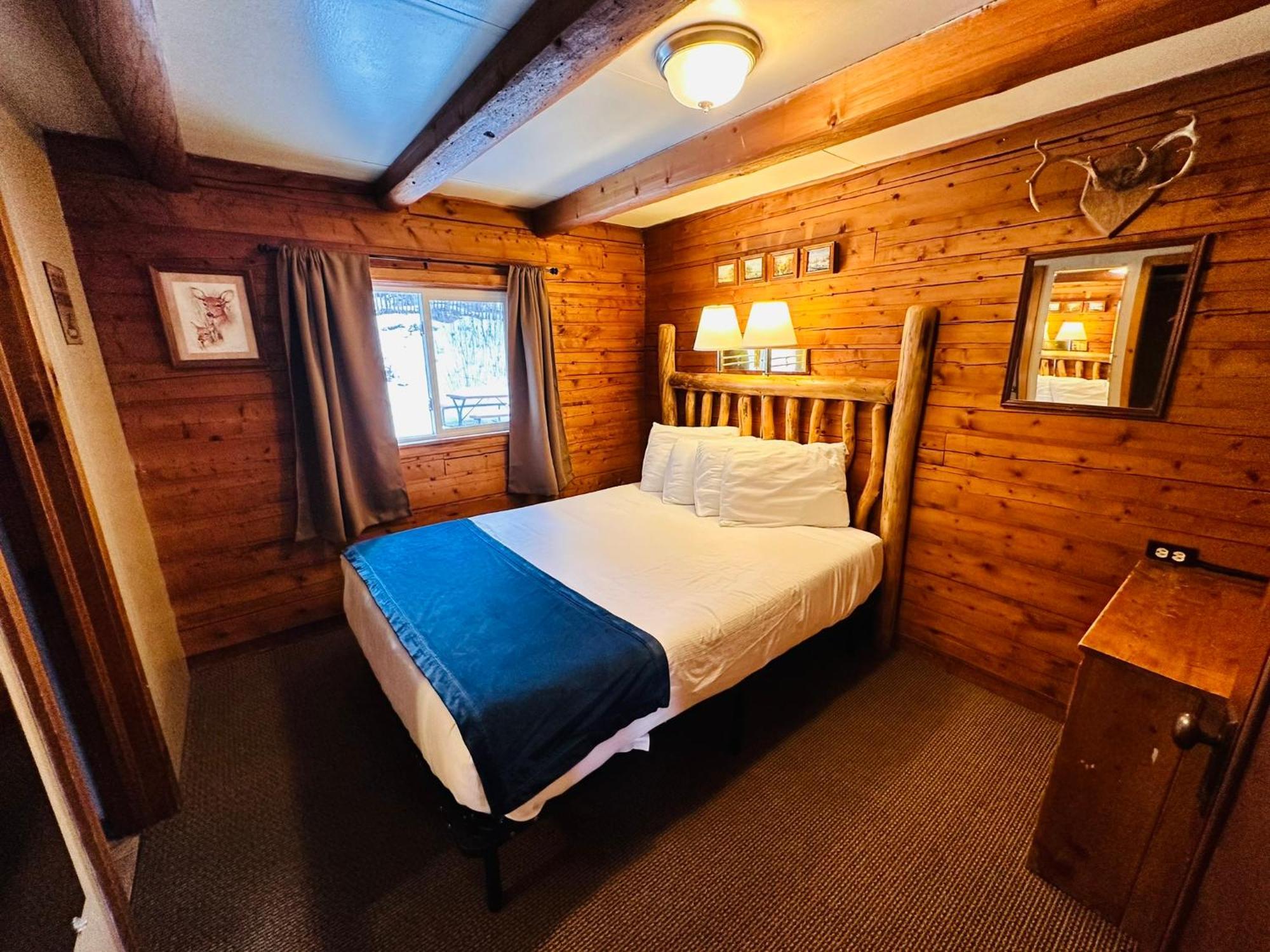 Ute Bluff Lodge, Cabins And Rv Park South Fork Eksteriør billede